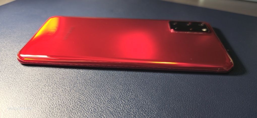 Samsung S20 Plus 5G - 8/128gb, 6.7", Neverlock, Europe!