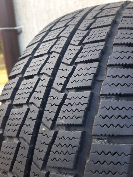 2x Opony zimowe 205/65R16C Hankook Winter RW06 / 7mm