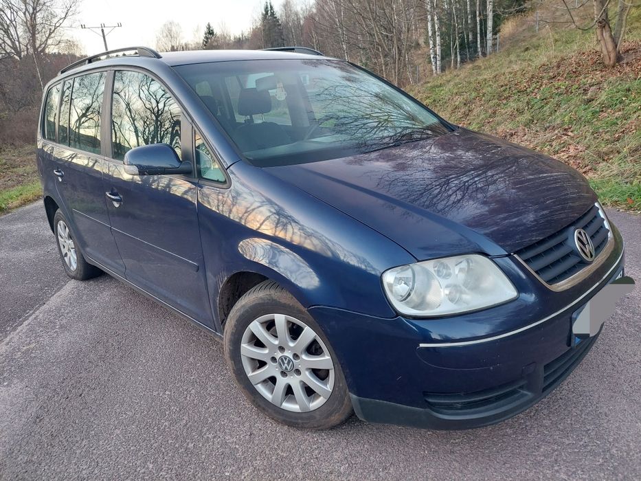 Vw Touran 1.9 105koni bez rdzy. Opłaty 06.2026