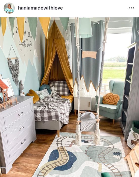 Baldachim yellowtipi atłasowy zadbany