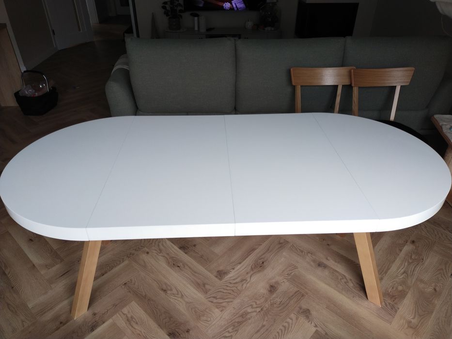Okrągły stół biały, lakierowany średnica 90cm, rozkladany do 190cm
