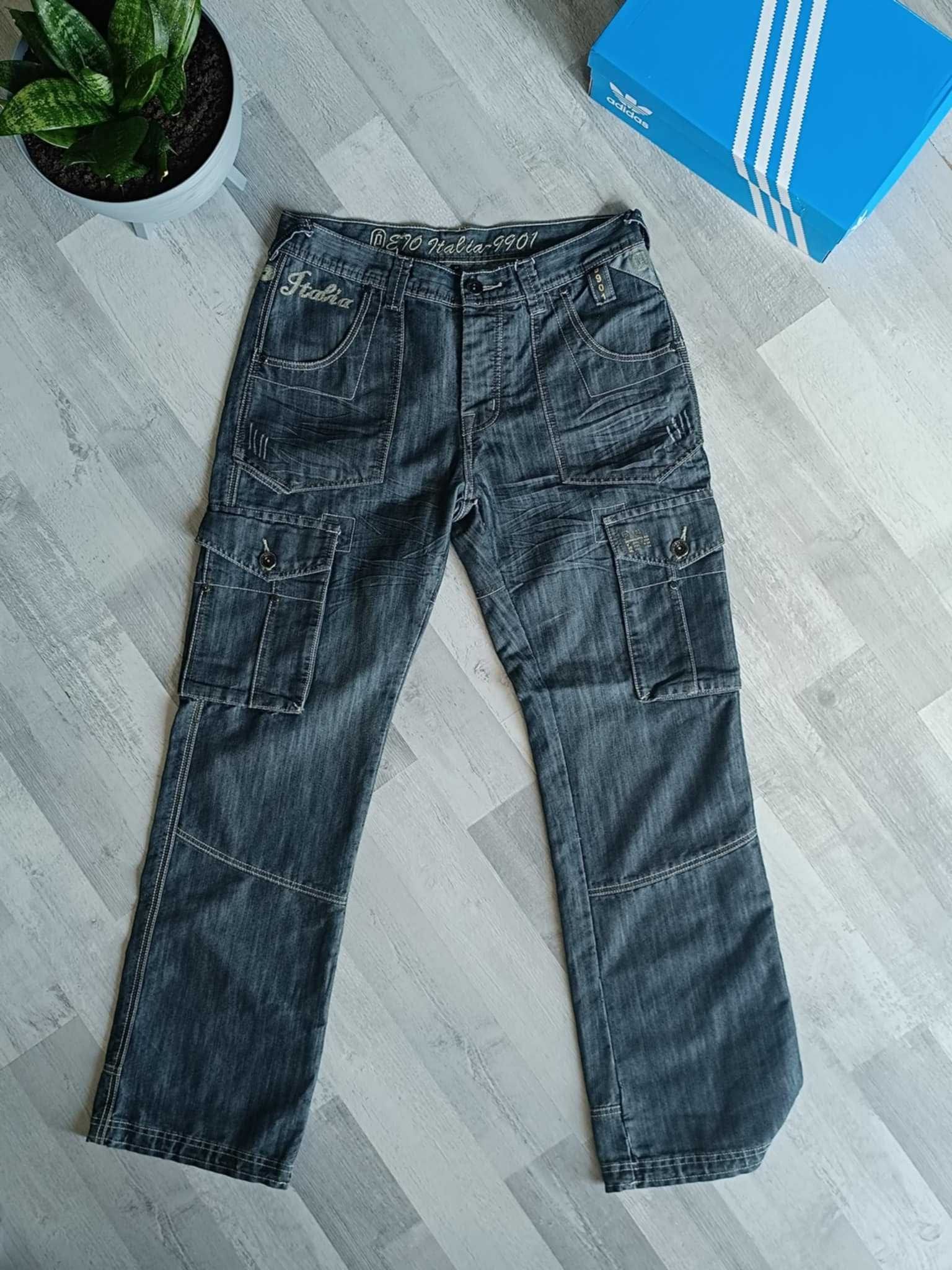 Luźne jeansy ETO Italia – Włoski luz i streetwear!