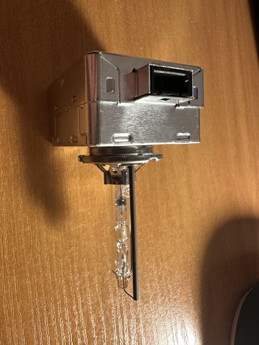 Żarnik Żarówka Xenon Standard Philips D3S 35W 42V ORYGINAŁ NOWY 1 szt