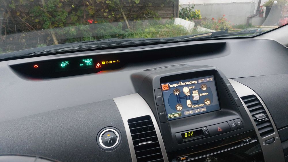 Sprzedam toyotę Prius
