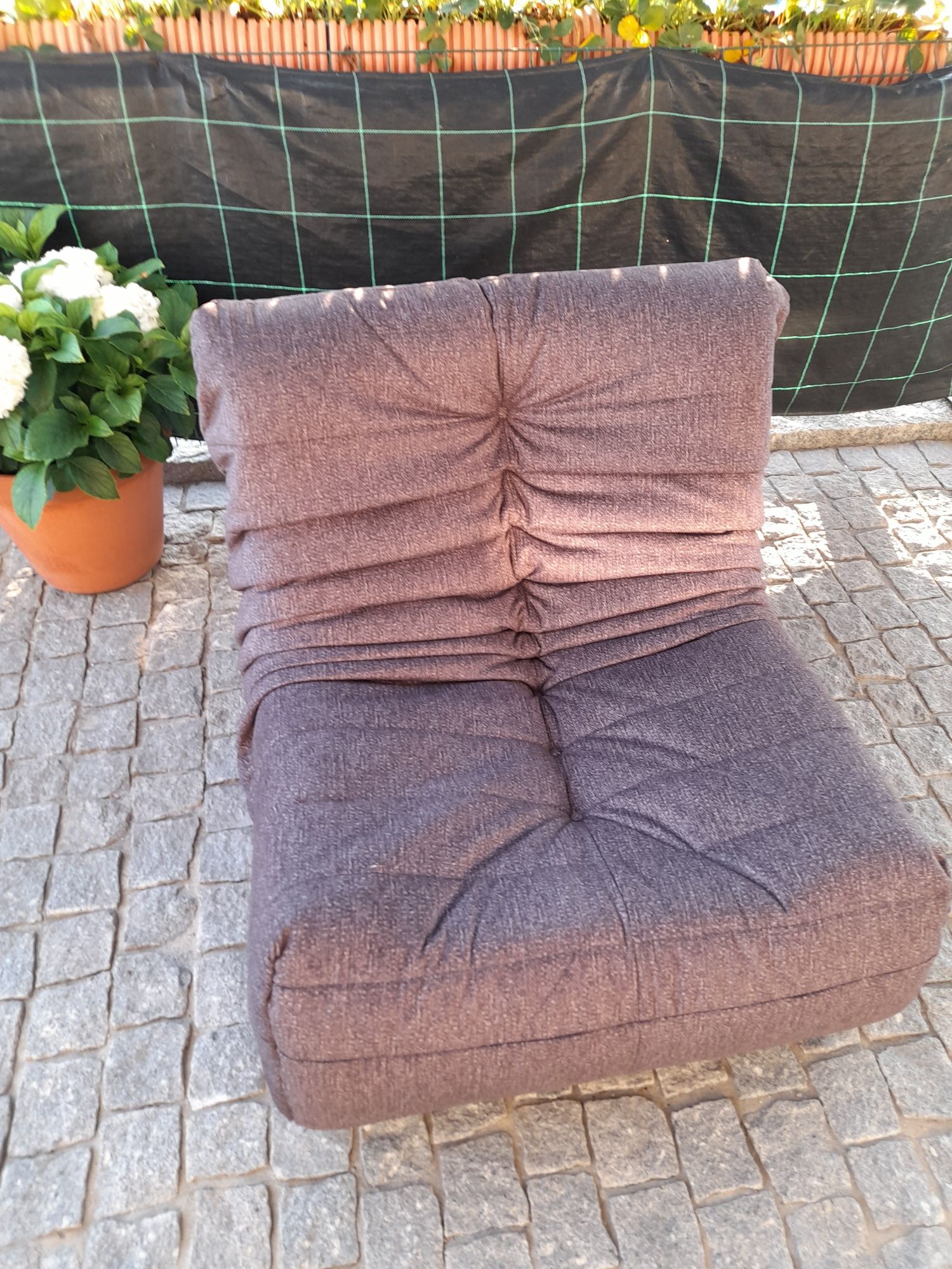 Maplo de espuma para jardim