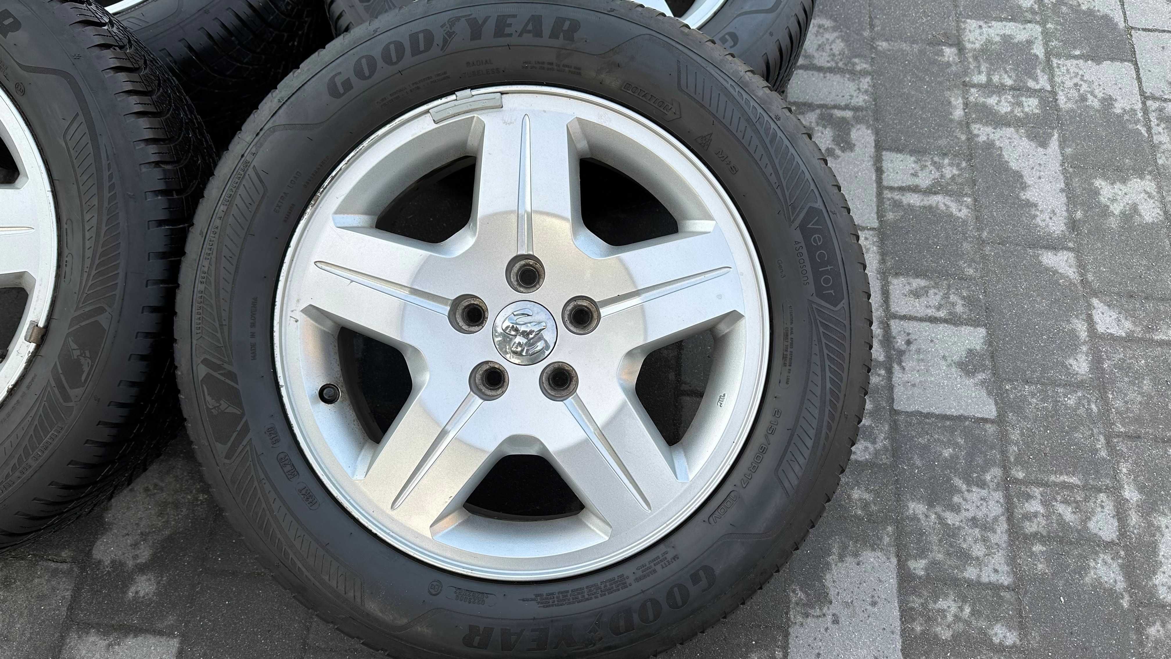 Koła felgi aluminiowe 215/60 17" 5x114.3  goodyear vector 4seasons g3