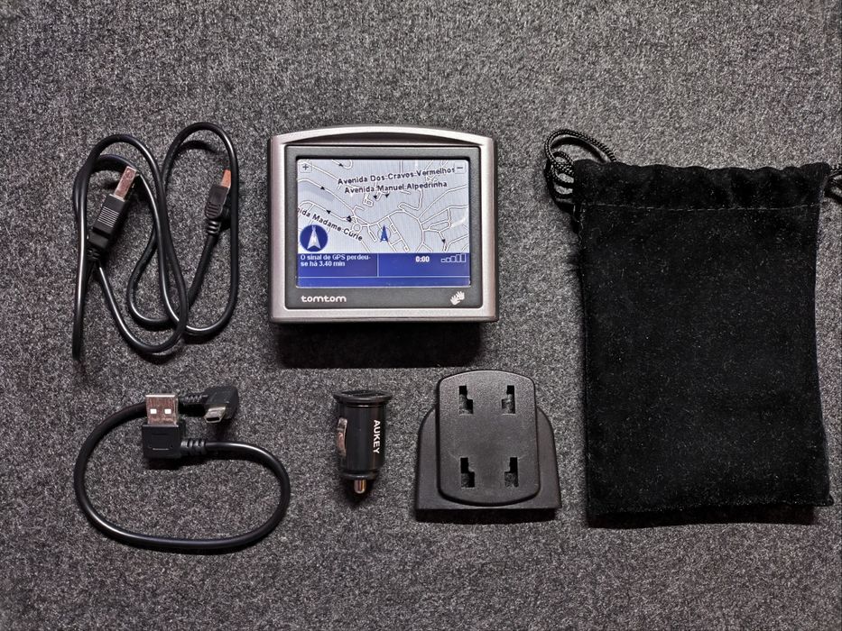 GPS Tomtom com Cartão SD