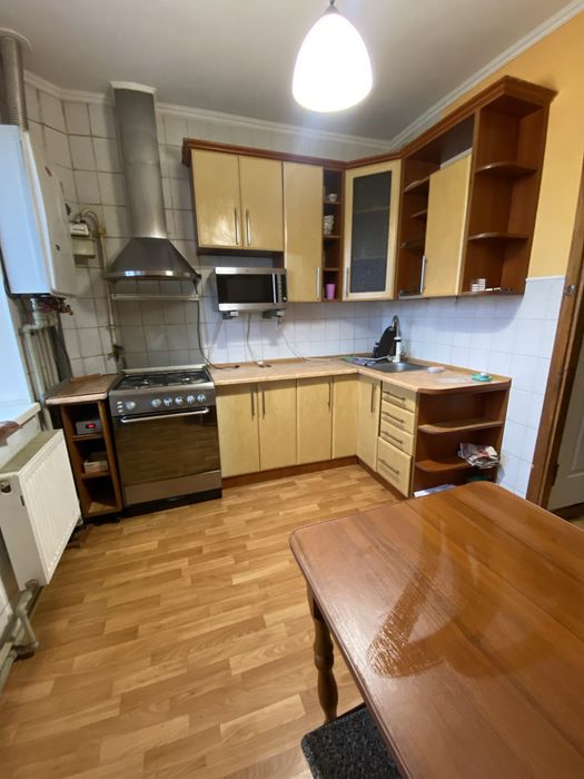 Здається 2 к квартира Таращанський масив