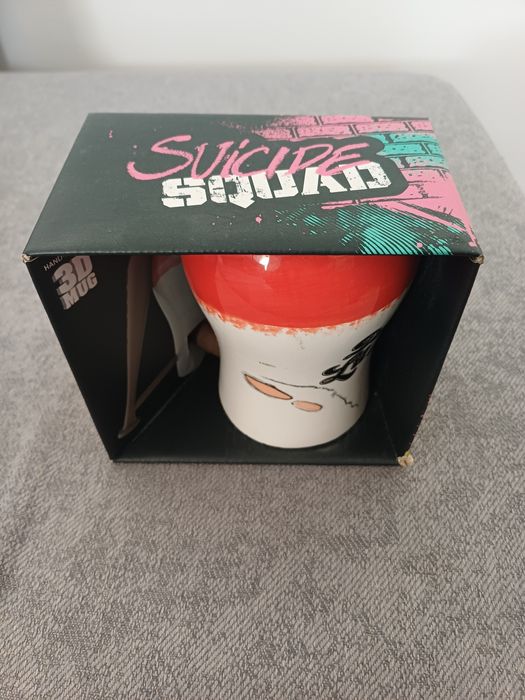 Conjunto de artigos Marvel e DC