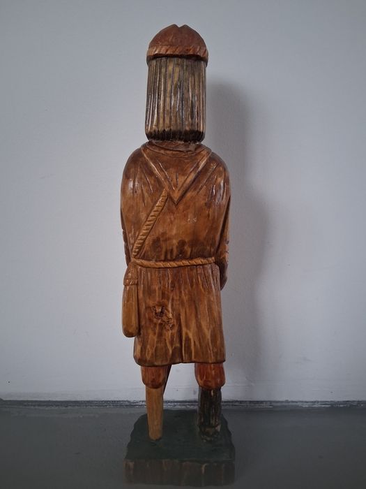 Rzeźba ludowa 38 cm