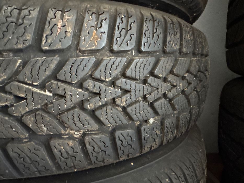 Koła zimowe 14 VW Seat Ibiza Arona 5x100 Dunlop