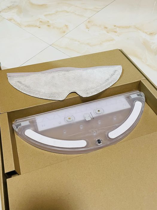 Пилосос roborock E4 б/у (б/в)