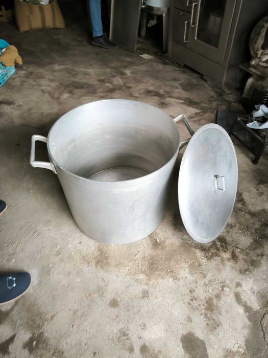 Panela em alumínio 100L