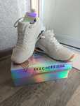 Новые кроссовки skechers женские 36 размер