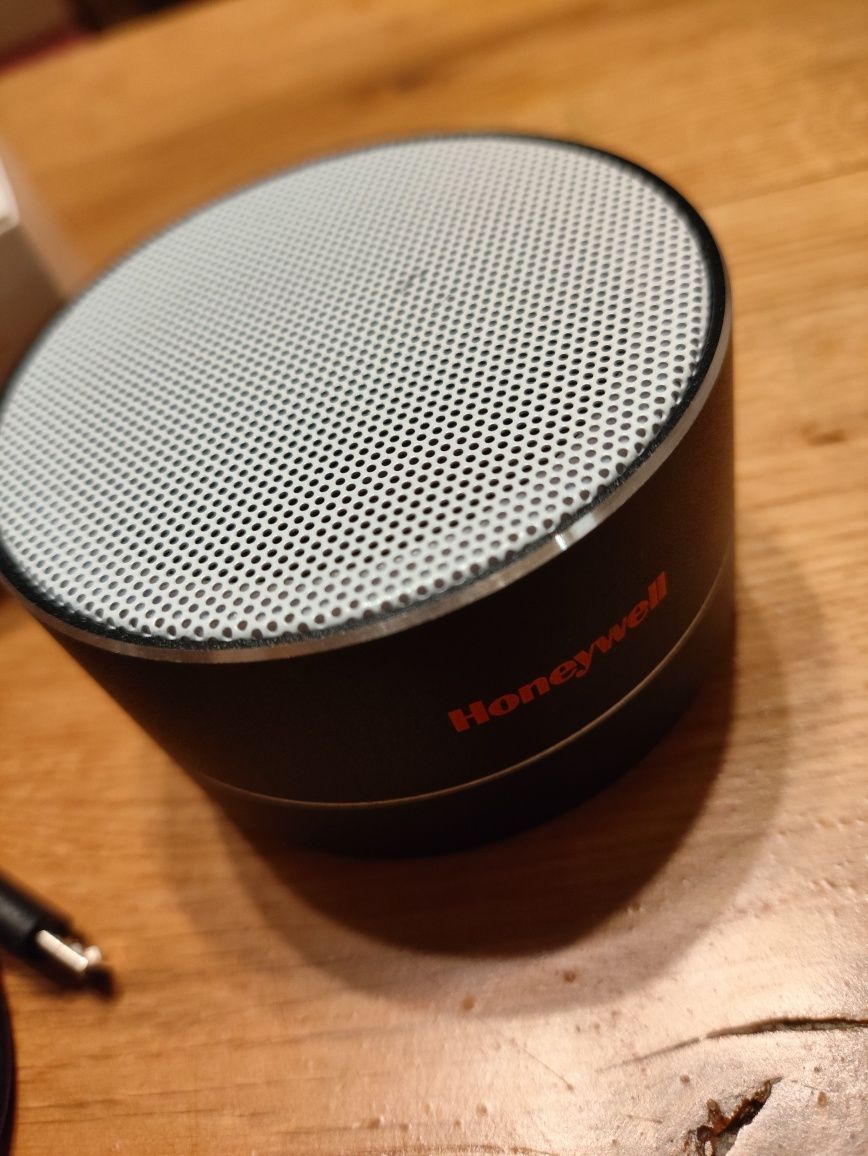 Przenośny mini głośnik bluetooth