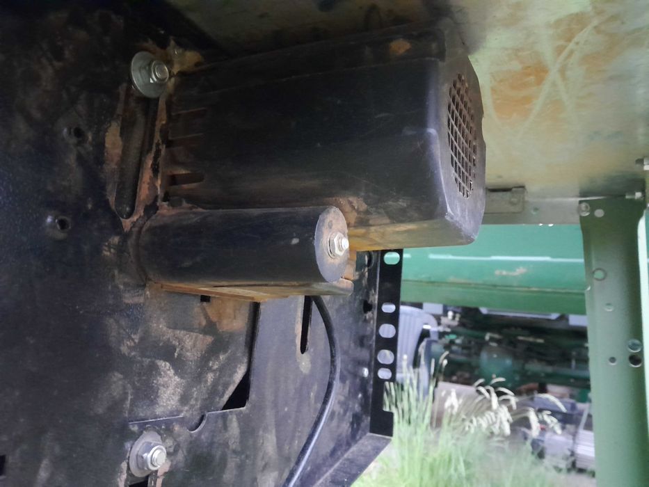 Pila stolowa krajzega cyrkulatka 230v ciecie pod kątem