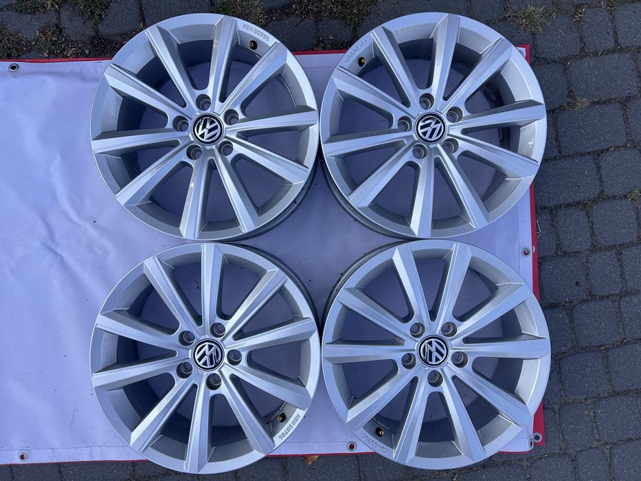 ALUFELGI 17” VW Golf Passat Tiguan Skoda Seat Audi 5x112 ET45 7Jx17