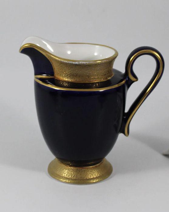 Porcelana Turyngia ILMENAU ECHT Kobalt Złocony serwis MOKKA