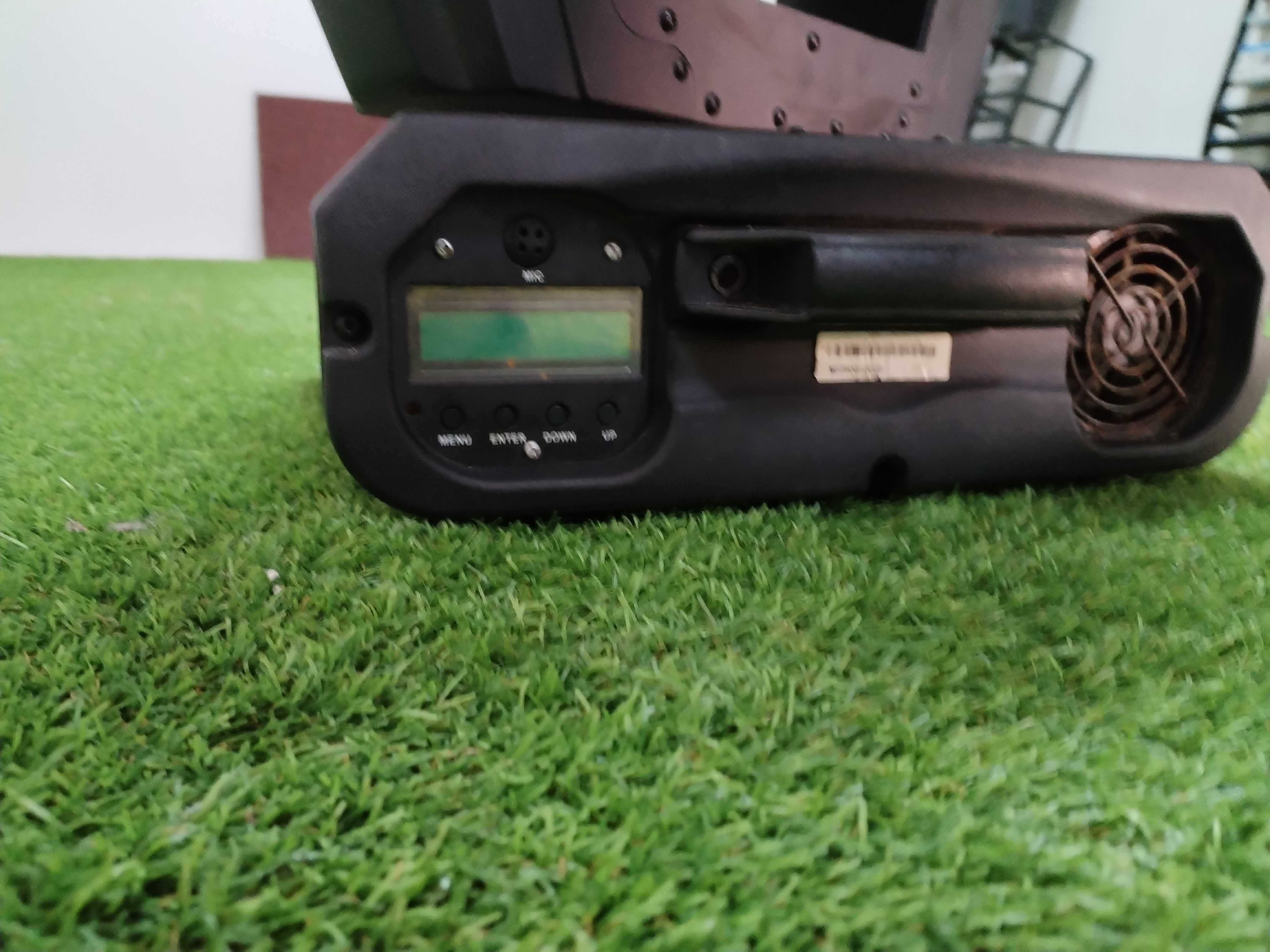 Showtec moving heads Explorer 250 Spot Pro