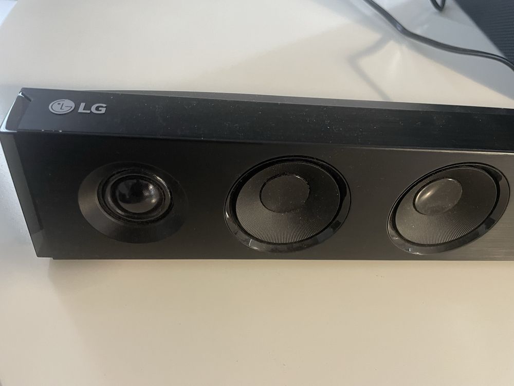 Vendo Soundbar LG SJ3