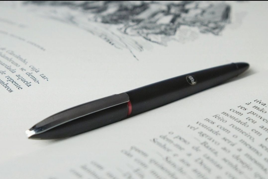 Canetas Rotring, vários modelos