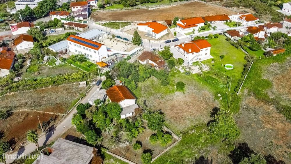 Moradia T5 para venda