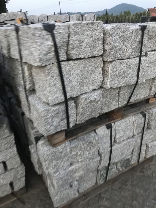 Opornik Bloczki Granitowe Palisada Granit