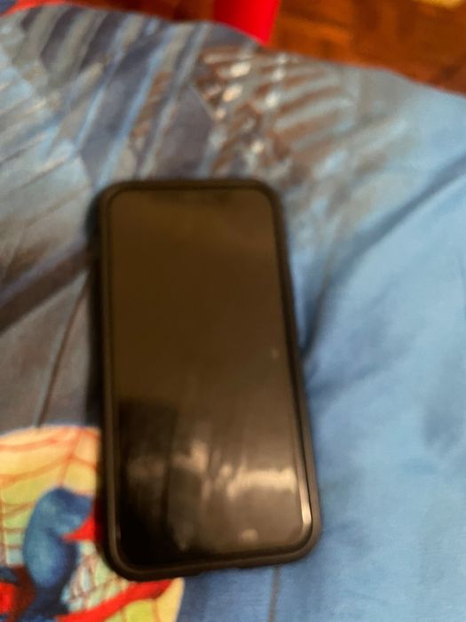 Iphone 11 pro, bateria 89%