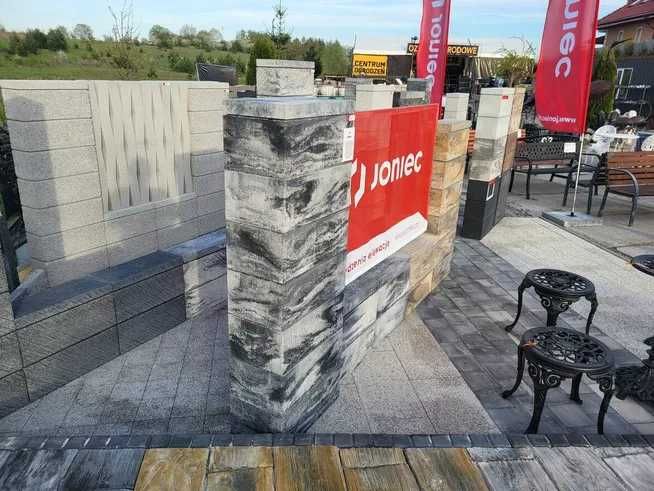 Ogrodzenie z bloczków - płot z bloczków | JONIEC | kurier