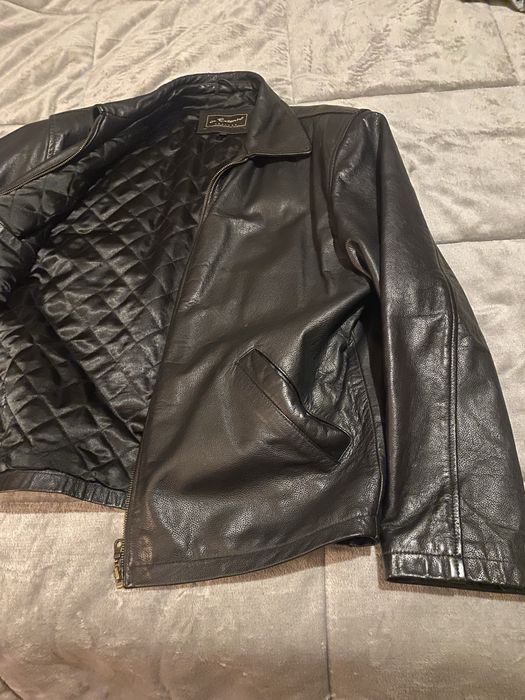 Casaco em pele como novo