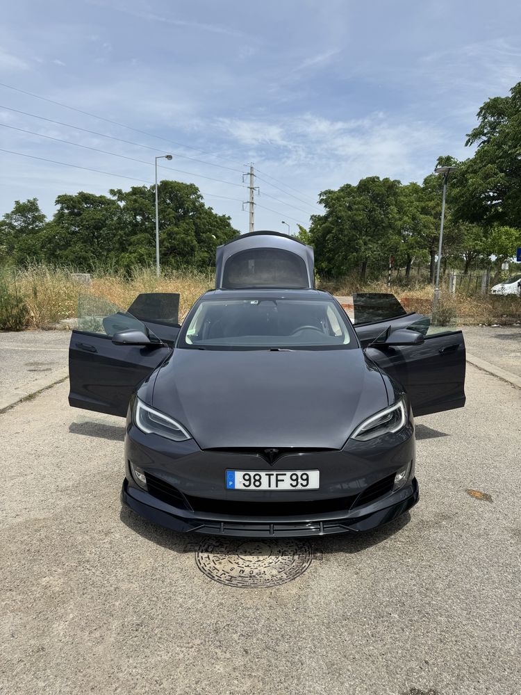 Tesla Model S 100D
