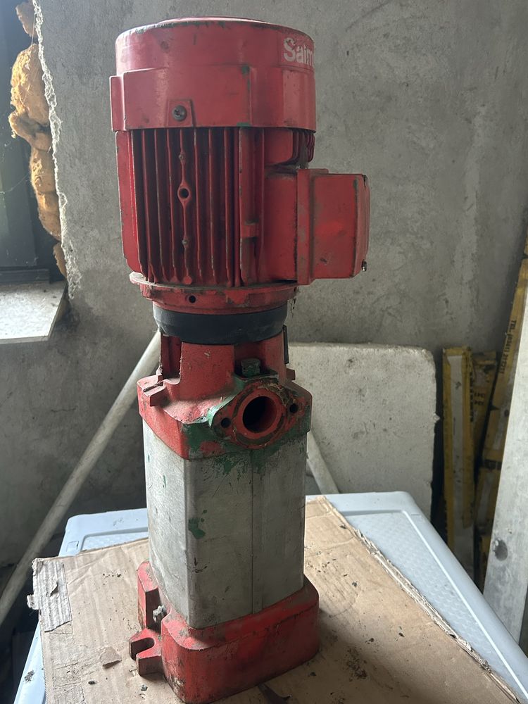 Pompa wody. Silnik elektryczny 3 fazowy 1.1KW