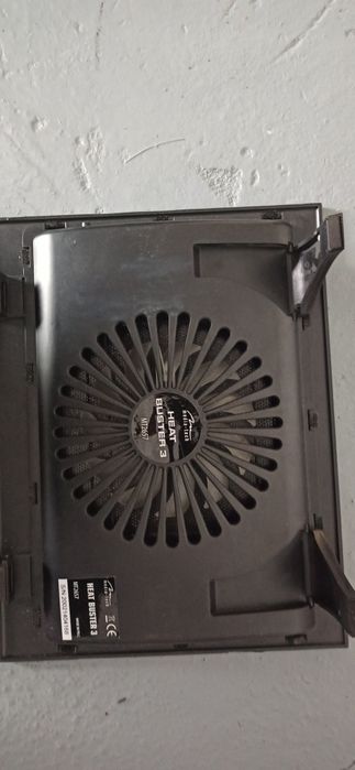 Media-tech podstawa chłodząca