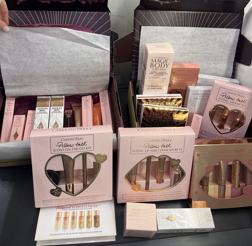 Charlotte Tilbury pillow talk оригінал румʼяна помада хайлайтер блиск