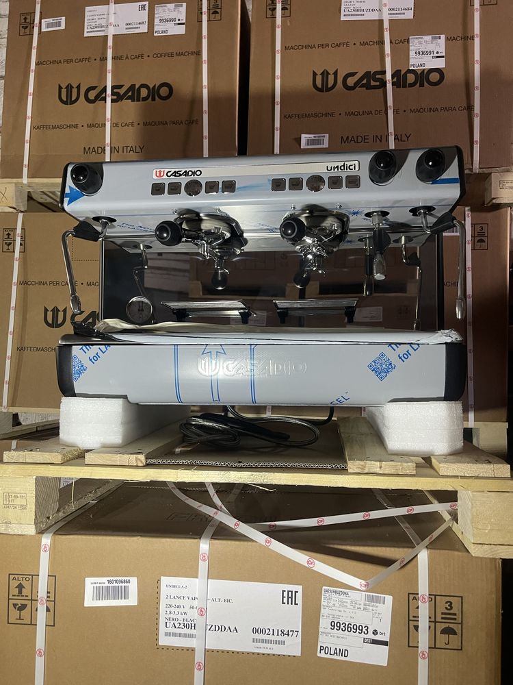 Нова крута кавоварка casadio undici high base висока група