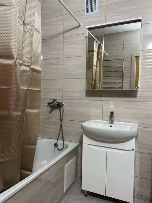 Оренда 1к квартири . Виставка . Жк Щасливий