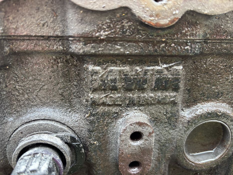 Двигун  б/у  2,8 TDI Wv LT