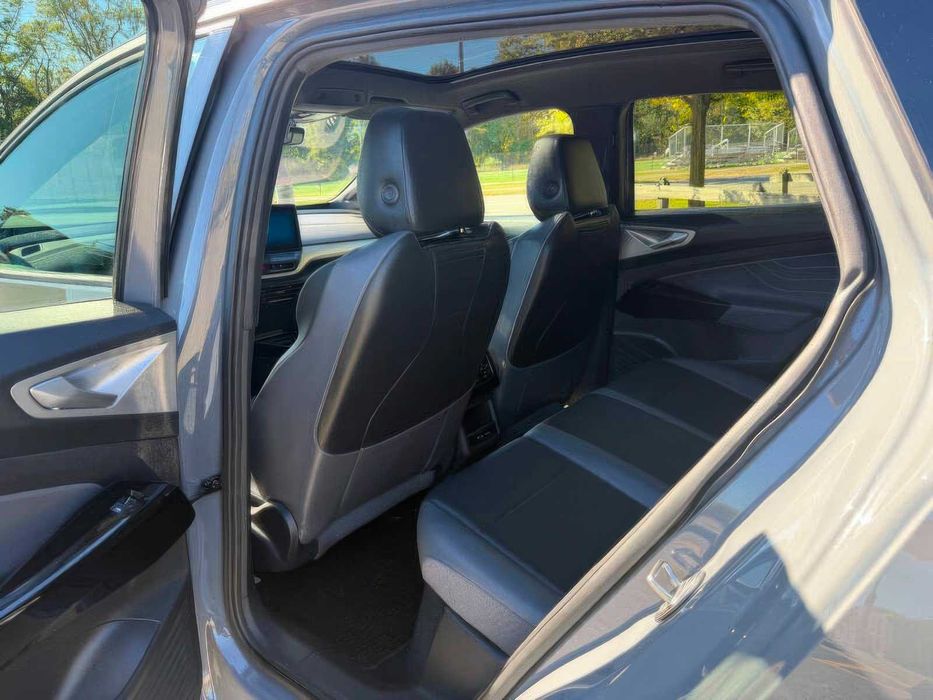 Volkswagen ID.4 Pro S      2023