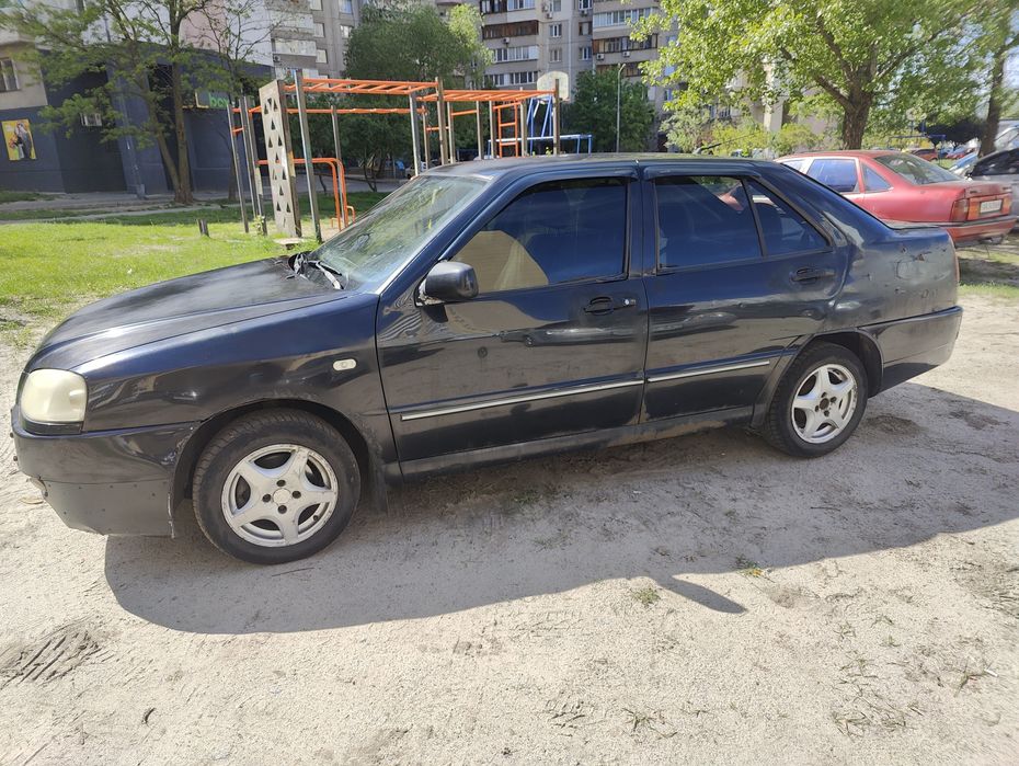 Авто на ходу для ЗСУ Chery Amulet 1,6 газ/бенз мех. 2006 р.в. 420т.км.