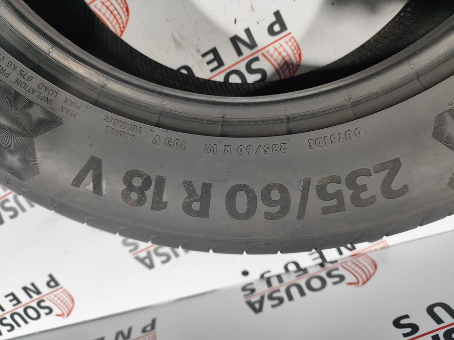 2 pneus como novos 235-60R18 Continental - Oferta dos Portes