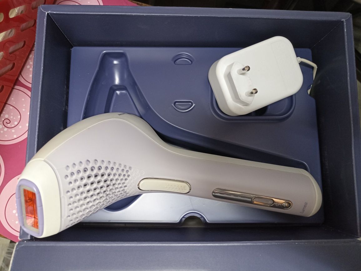 Depilator laserowy Philips Lumea