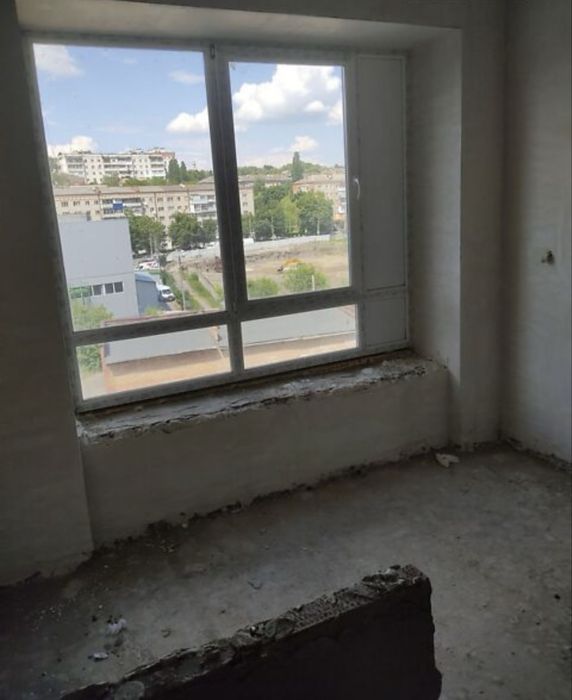 Продаж квартири у зданному будиноку вул. Зарічанська за 60000$