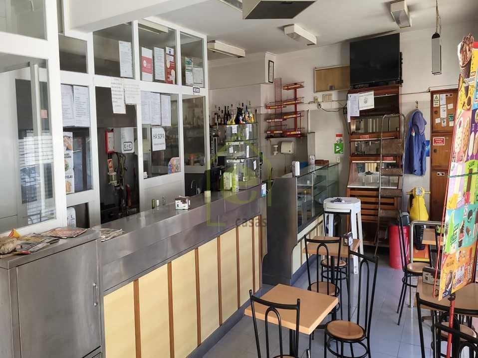 Vende-se Café, Snack-Bar no Casal do Cotão - São Marcos, Cacém