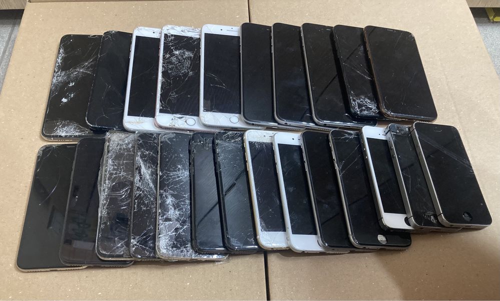 Лот Iphone 11pro, XS, X