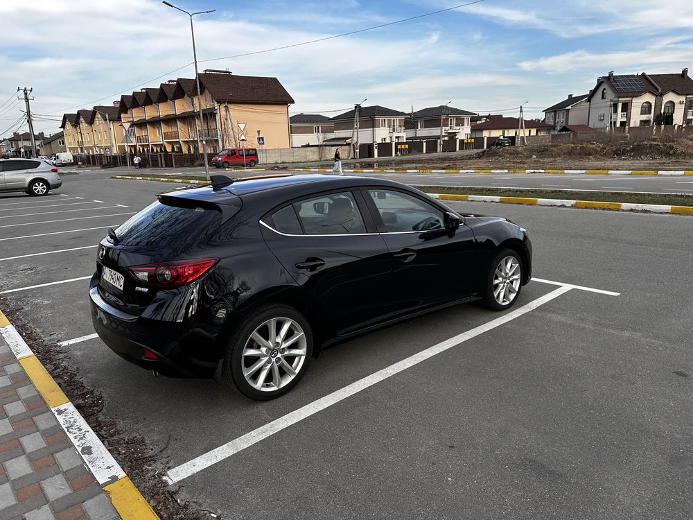 Mazda 3 bm 2015,