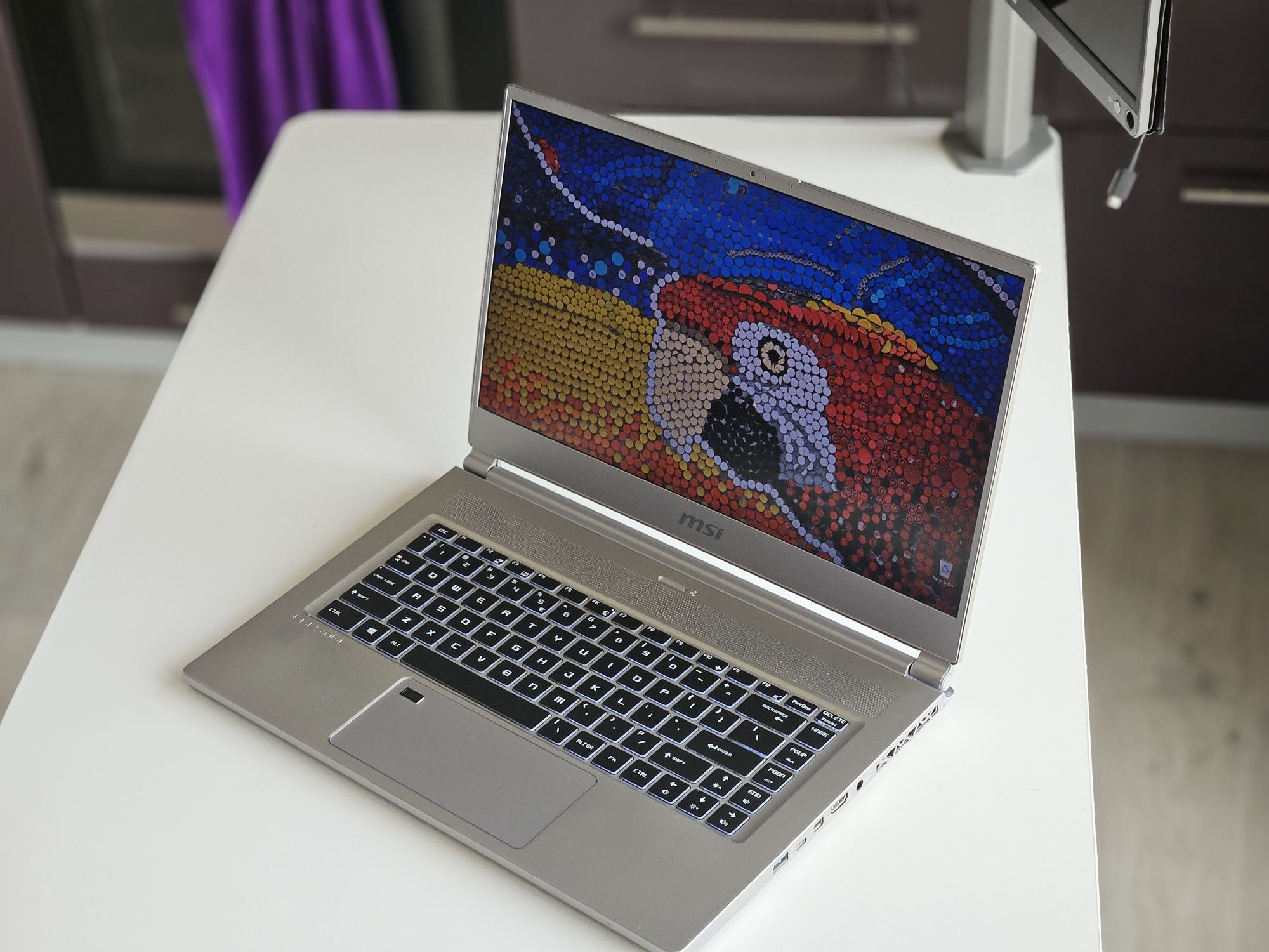 Игровой Ноутбук MSI P65 Creator 9SE i7 9750H - 32GB  1TB SSD  RTX2060