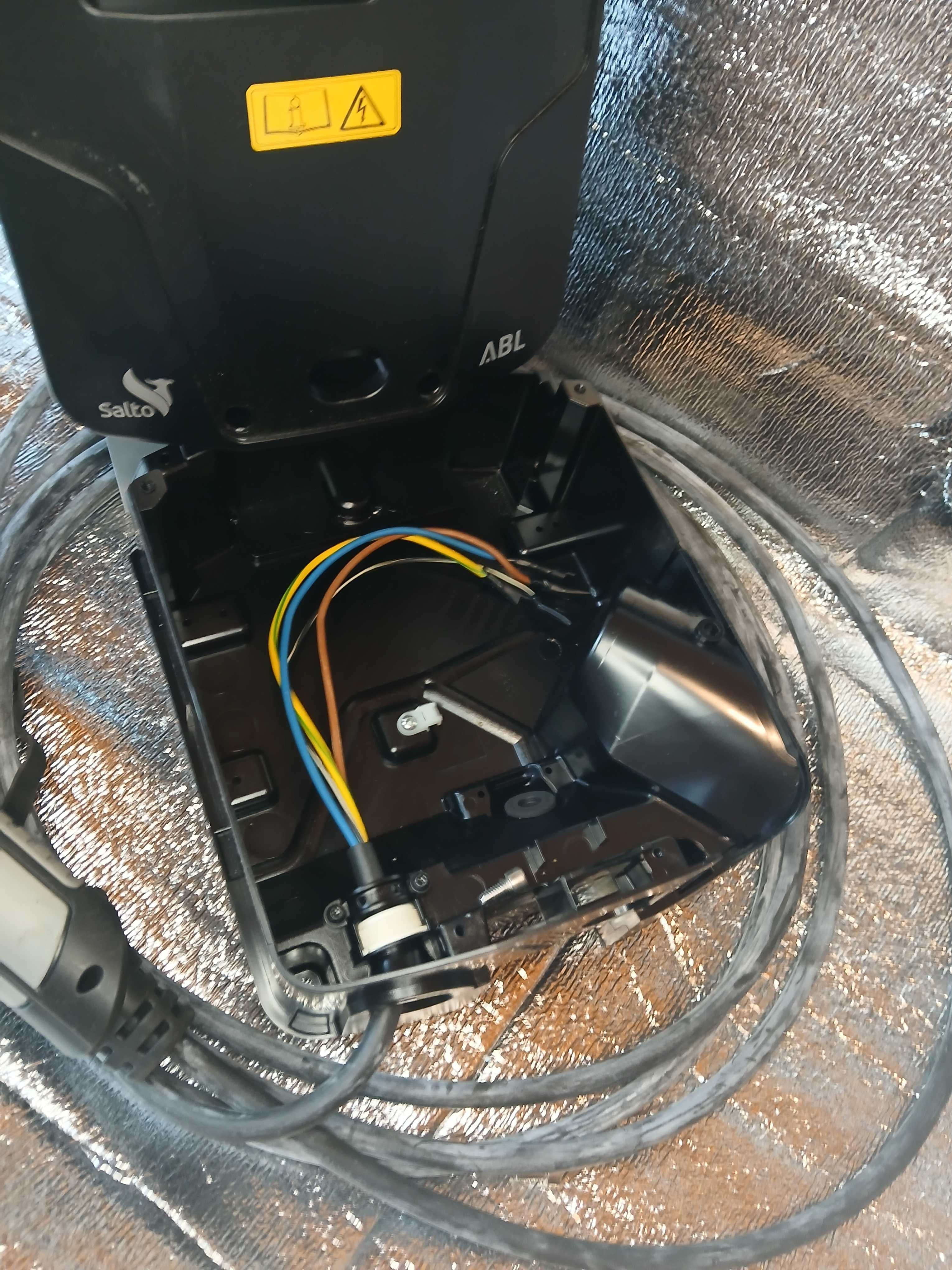 Stacja ładowania Wallbox Salto ABL typ 2