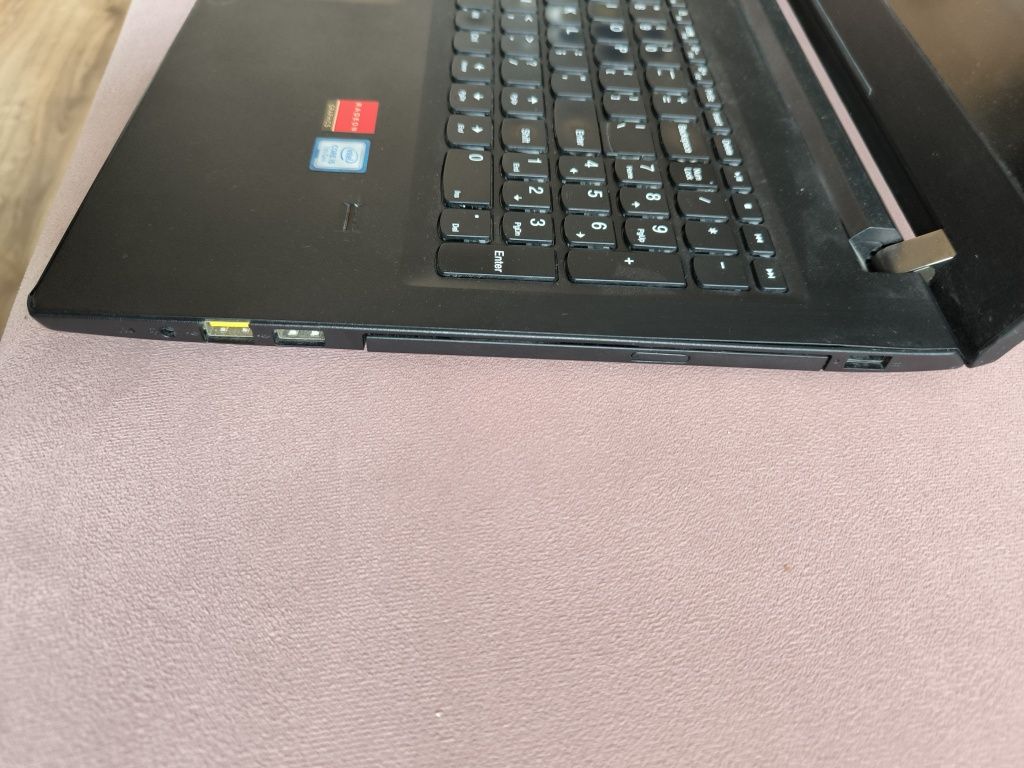 Laptop Lenovo v510-15IKB