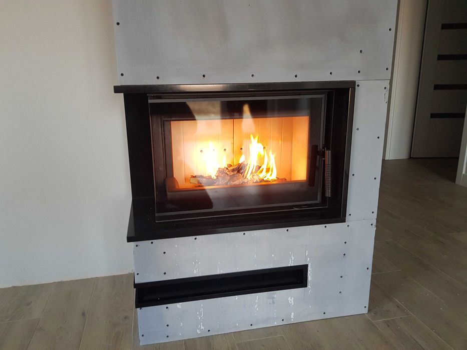 Kominki Kamko - wkład narożny Kratki Simple stalowy 6kW + zabudowa.