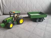 Okazja! Traktor z przyczepa John Deere, Bruder, stan BDB